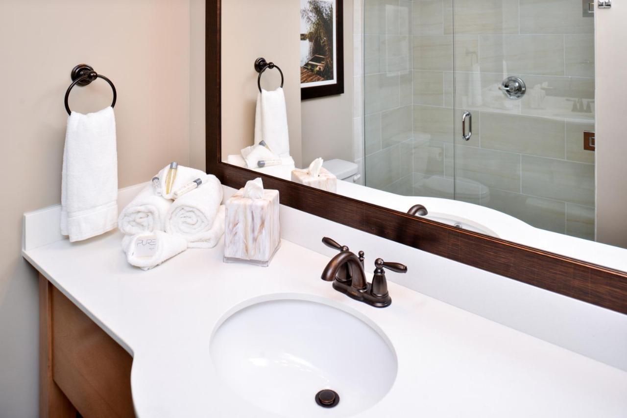 Appomattox Inn&Suites Extérieur photo